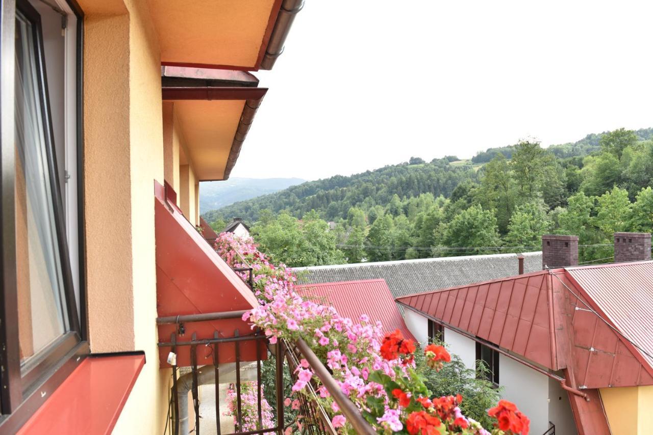 Osrodek Wypoczynkowy Jasiek Ochotnica Dolna Exteriér fotografie