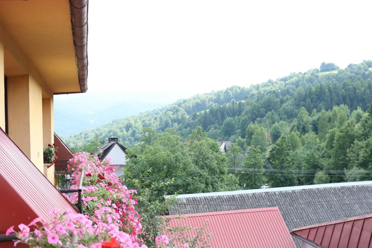 Osrodek Wypoczynkowy Jasiek Ochotnica Dolna Exteriér fotografie
